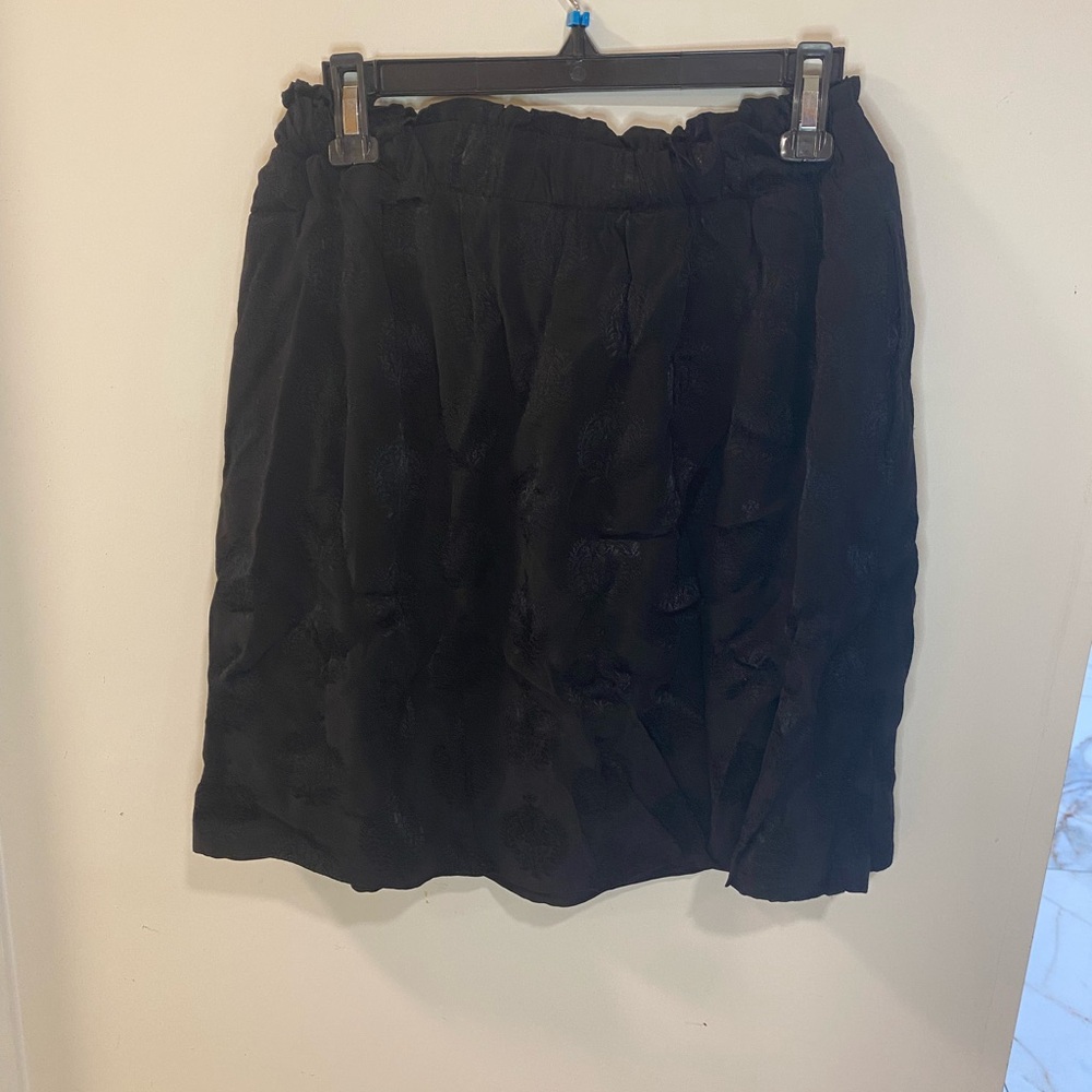 LOFT. Elegant Black Skirt